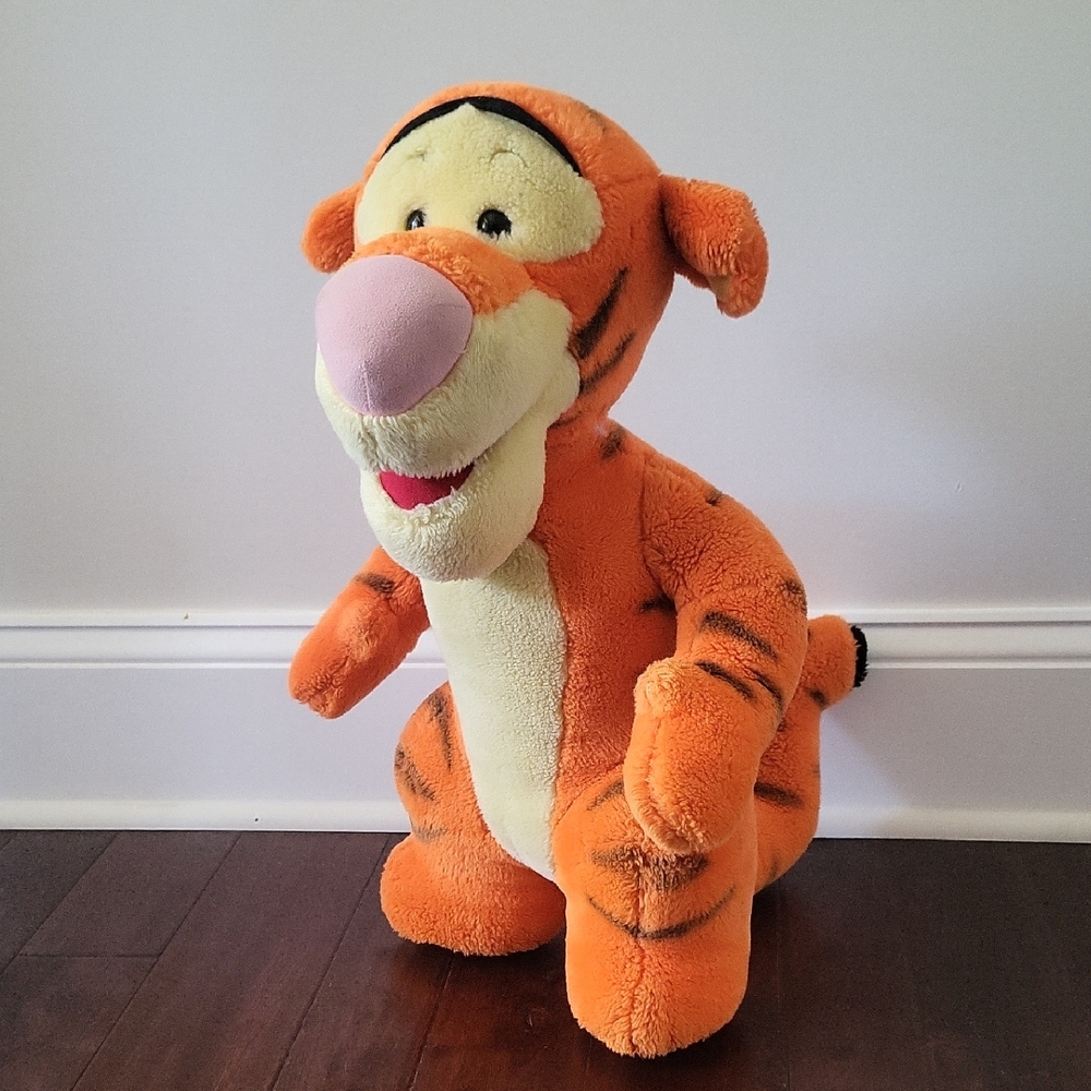 Mattel Plush Tigger Toy - Orange and Cream